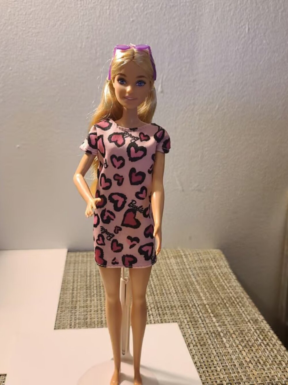 Barbie fashionistas # 158 Redressed In Heart Dress